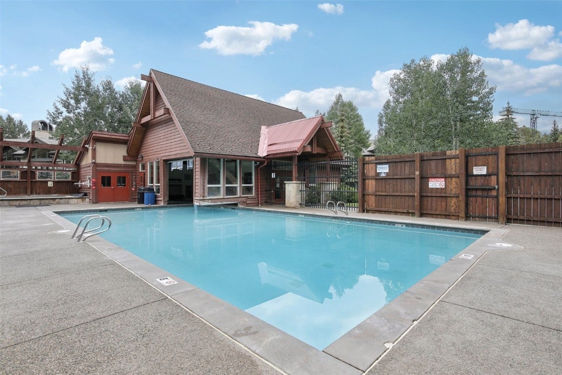 Breckenridge, Colorado, 80424, United States, 3 Bedrooms Bedrooms, ,3 BathroomsBathrooms,Residential,Active,1929477