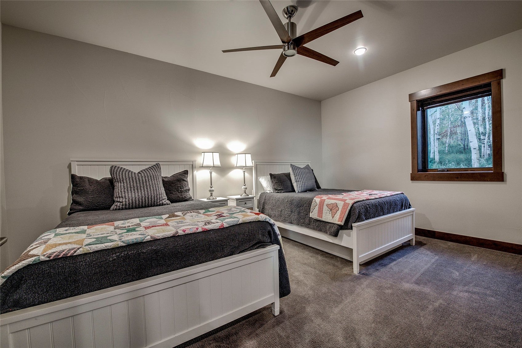 Silverthorne, Colorado, 80498, United States, 4 Bedrooms Bedrooms, ,3 BathroomsBathrooms,Residential,Active,2013164