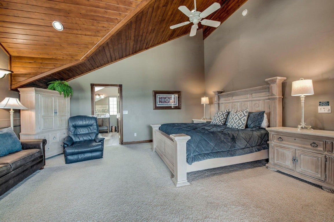 Breckenridge, Colorado, 80424, United States, 6 Bedrooms Bedrooms, ,6 BathroomsBathrooms,Residential,Active,1825078