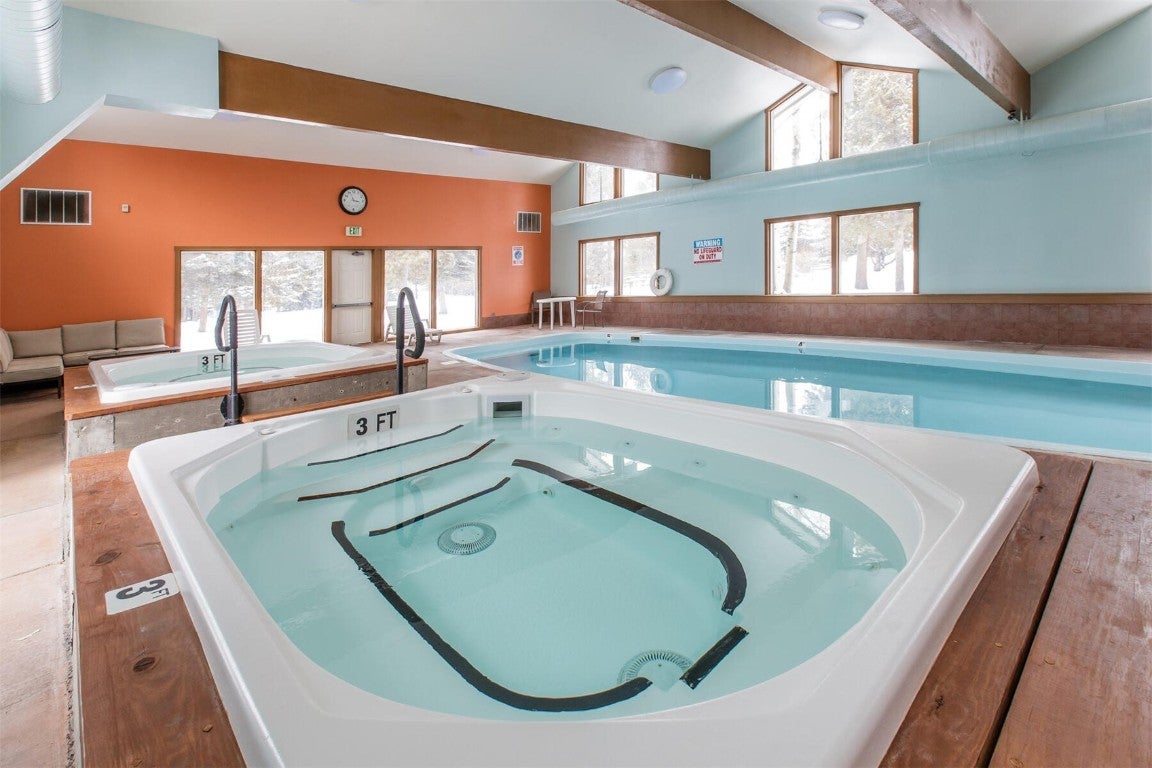 Dillon, Colorado, 80435, United States, 2 Bedrooms Bedrooms, ,2 BathroomsBathrooms,Residential,Active,1992223