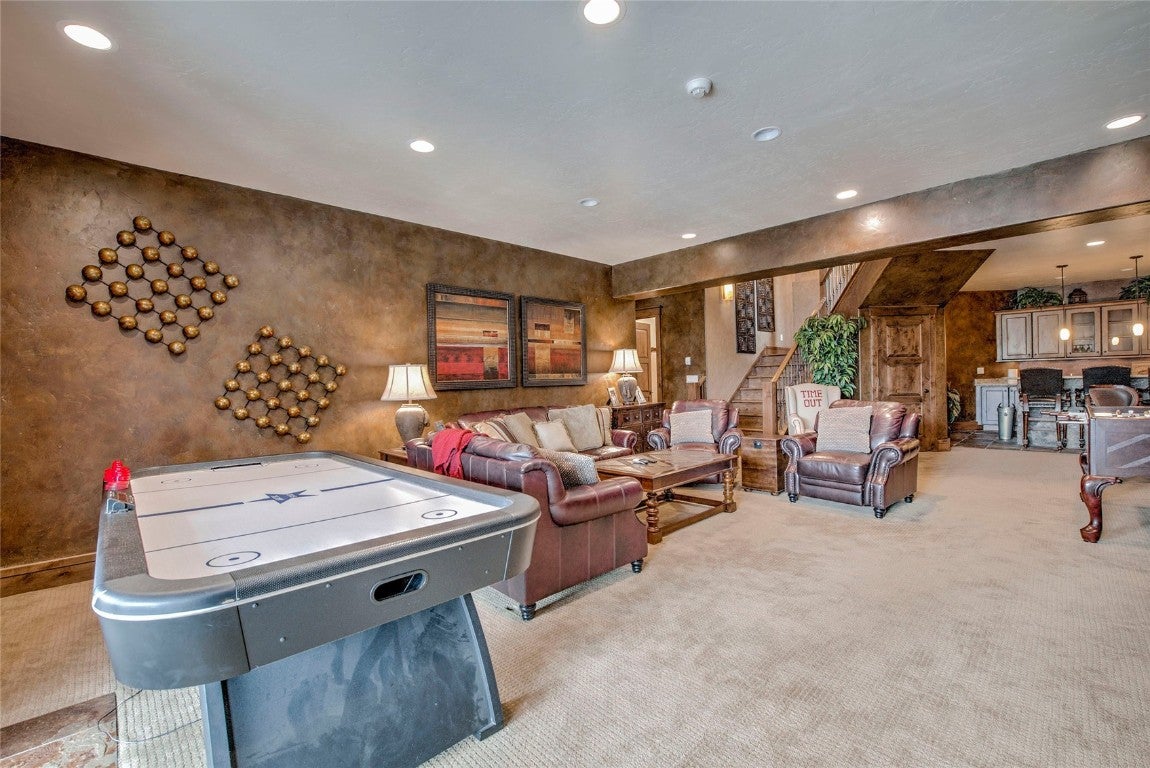 Breckenridge, Colorado, 80424, United States, 4 Bedrooms Bedrooms, ,5 BathroomsBathrooms,Residential,Active,1748737