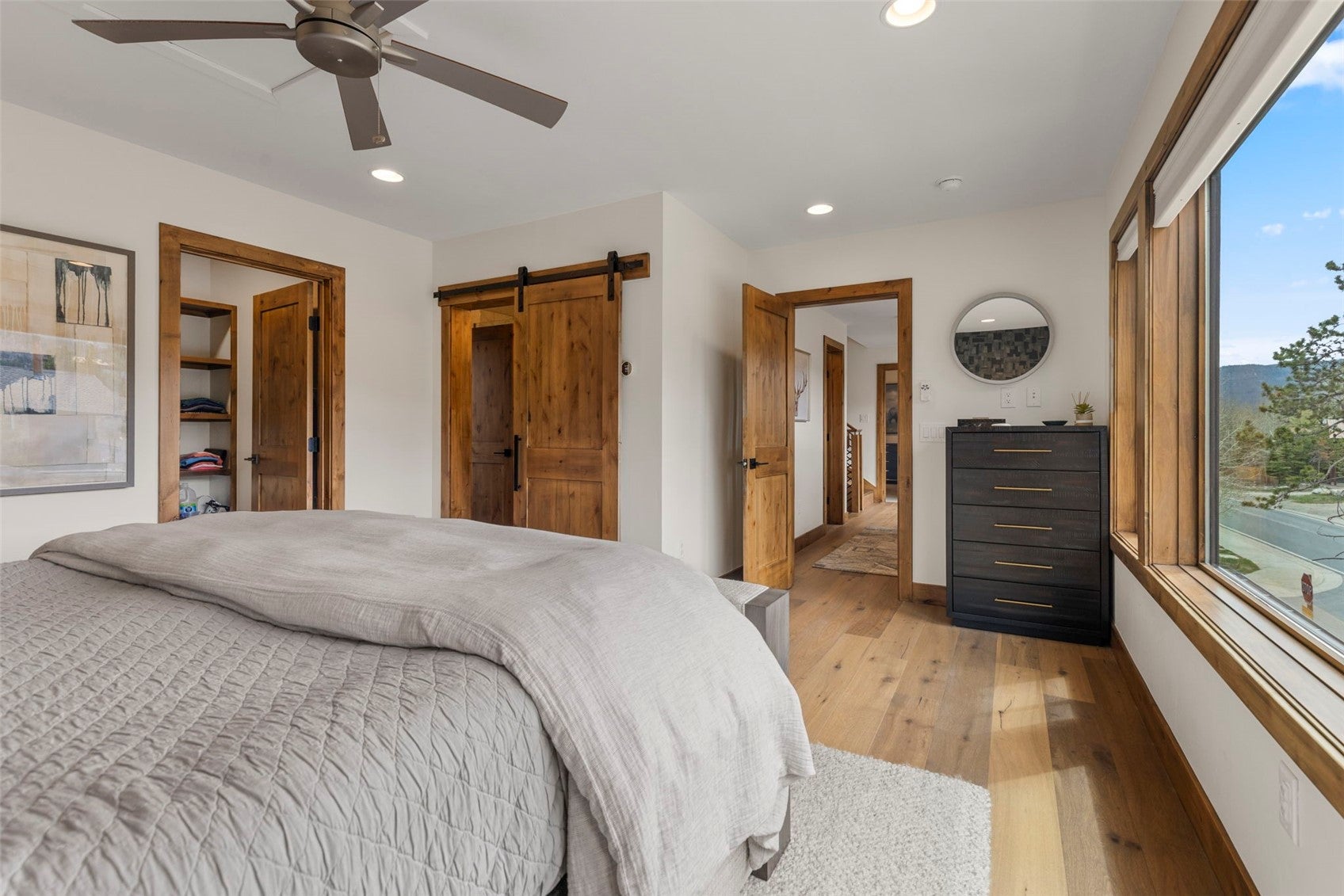 Frisco, Colorado, 80443, United States, 3 Bedrooms Bedrooms, ,4 BathroomsBathrooms,Residential,Active,2014157