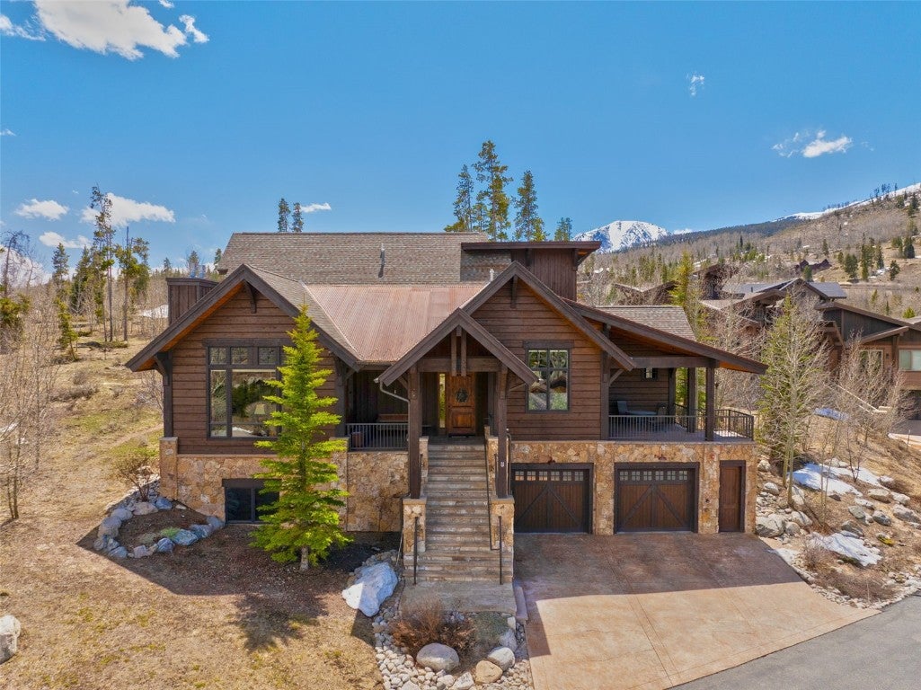 Silverthorne, Colorado, 80498, United States, 4 Bedrooms Bedrooms, ,4 BathroomsBathrooms,Residential,Active,1798243