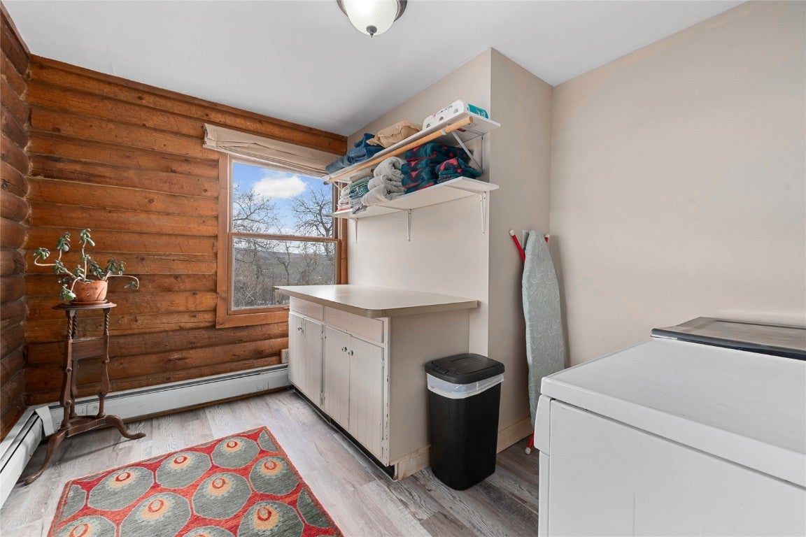 Steamboat Springs, Colorado, 80487, United States, 5 Bedrooms Bedrooms, ,4 BathroomsBathrooms,Residential,Active,1876872