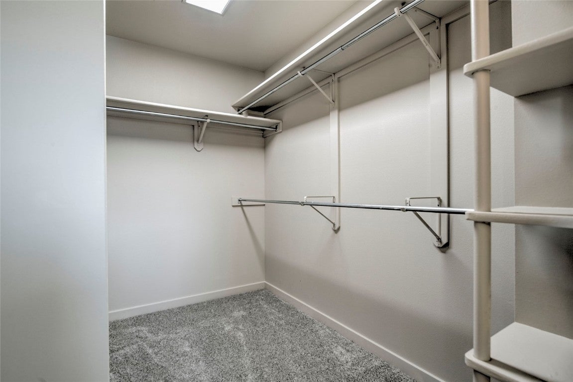 Silverthorne, Colorado, 80498, United States, 5 Bedrooms Bedrooms, ,4 BathroomsBathrooms,Residential,Active,2002610