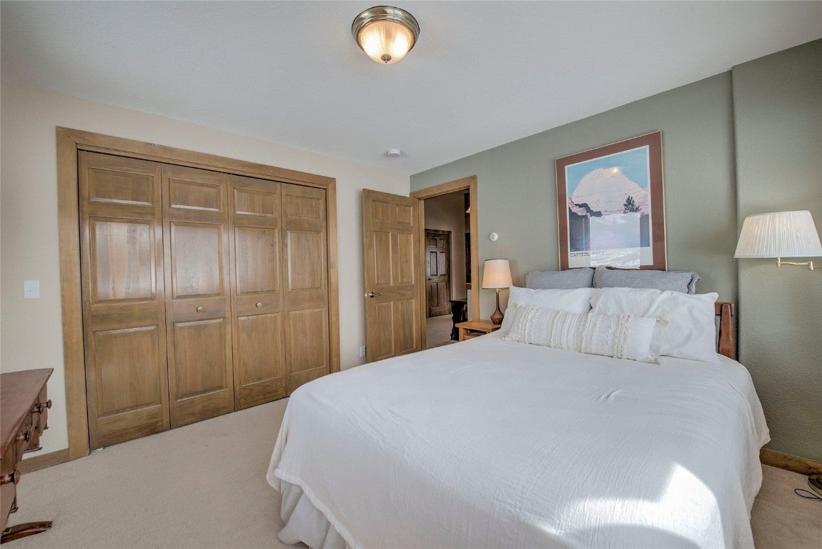 Silverthorne, Colorado, 80498, United States, 4 Bedrooms Bedrooms, ,4 BathroomsBathrooms,Residential,Active,1726921