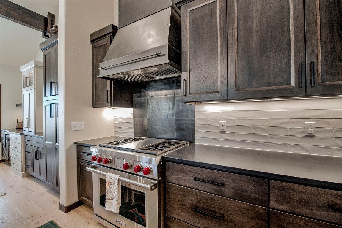 Silverthorne, Colorado, 80498, United States, 3 Bedrooms Bedrooms, ,4 BathroomsBathrooms,Residential,Active,2012473