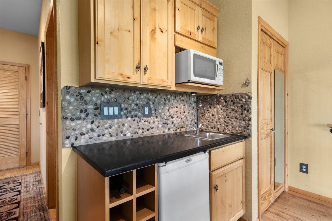 Steamboat Springs, Colorado, 80487, United States, ,3 BathroomsBathrooms,Residential,Active,1839453