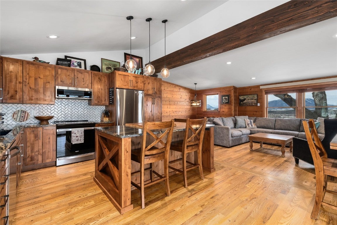Steamboat Springs, Colorado, 80487, United States, ,3 BathroomsBathrooms,Residential,Active,1764102