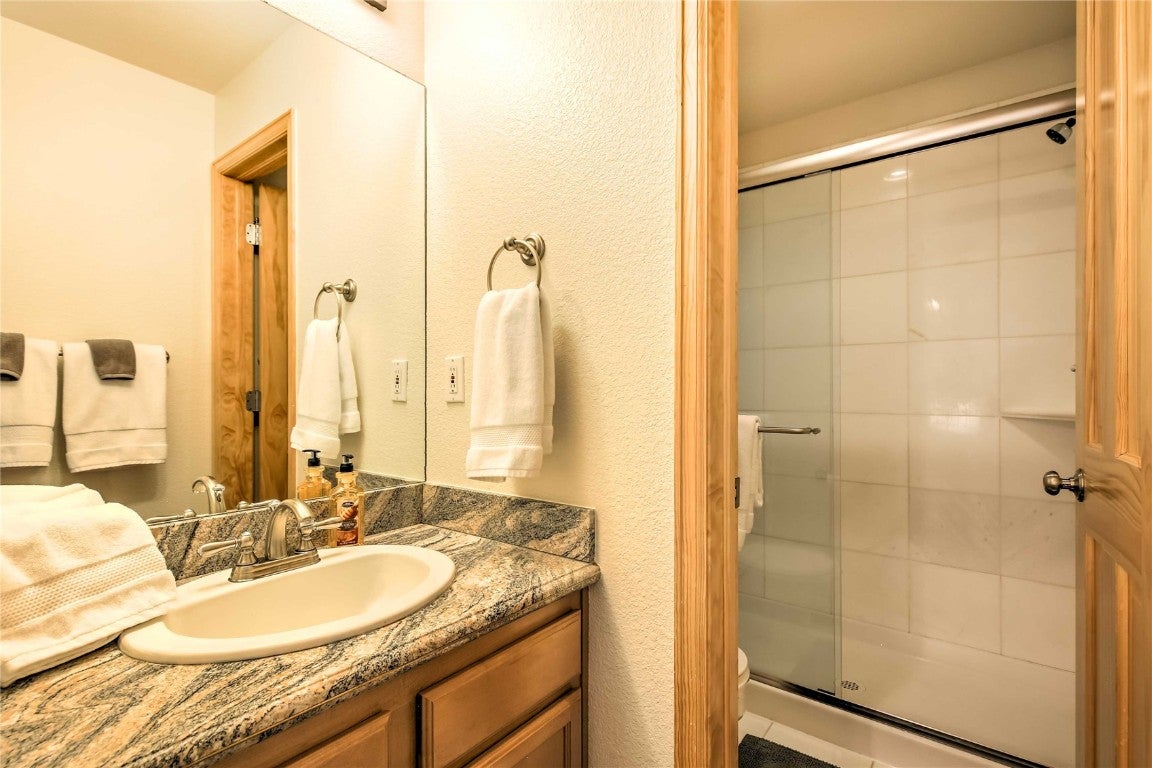 Frisco, Colorado, 80443, United States, ,5 BathroomsBathrooms,Residential,Active,1798041