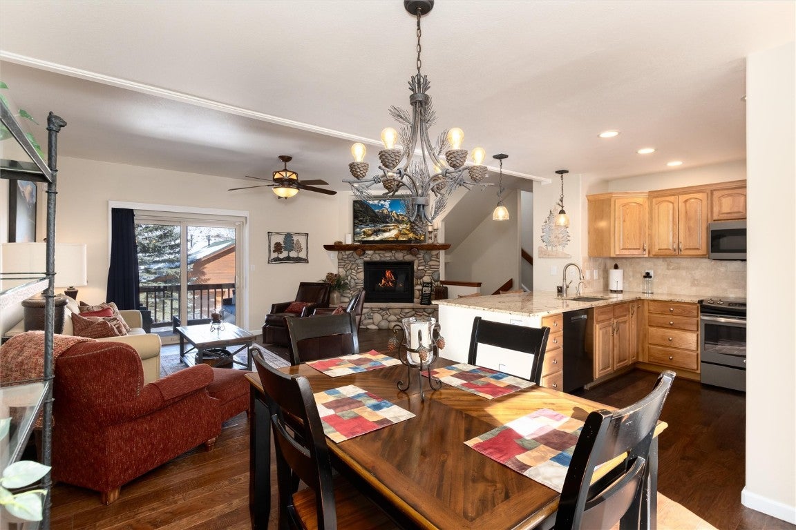 Dillon, Colorado, 80435, United States, 2 Bedrooms Bedrooms, ,3 BathroomsBathrooms,Residential,Active,1703841
