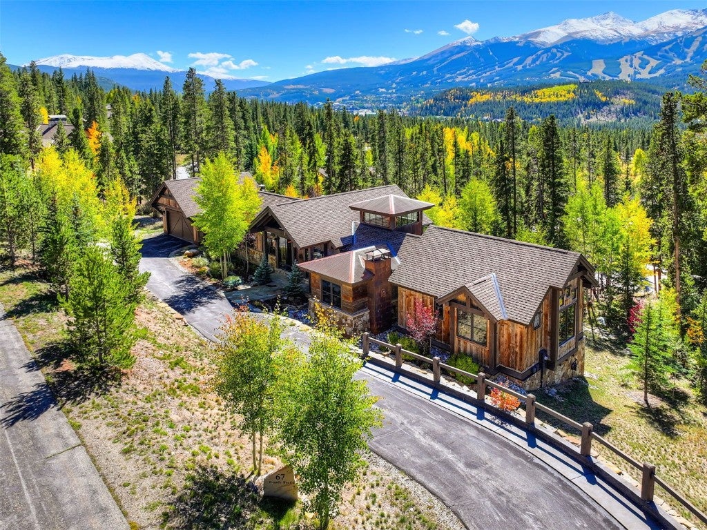 Breckenridge, Colorado, 80424, United States, 5 Bedrooms Bedrooms, ,7 BathroomsBathrooms,Residential,Active,1954012