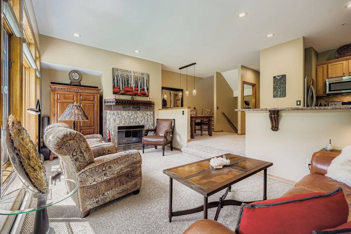 Copper Mountain, Colorado, 80443, United States, 3 Bedrooms Bedrooms, ,4 BathroomsBathrooms,Residential,Active,1912807