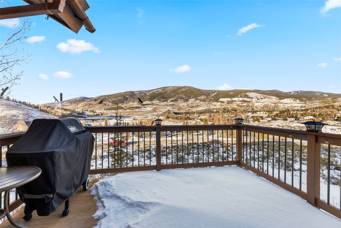 Dillon, Colorado, 80435, United States, 4 Bedrooms Bedrooms, ,4 BathroomsBathrooms,Residential,Active,2007282