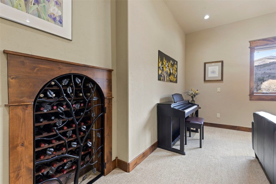 Silverthorne, Colorado, 80498, United States, 4 Bedrooms Bedrooms, ,4 BathroomsBathrooms,Residential,Active,1798243