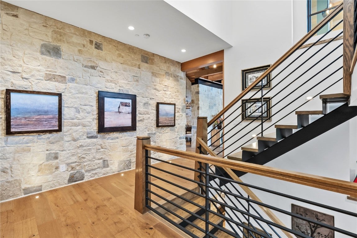 Silverthorne, Colorado, 80498, United States, 5 Bedrooms Bedrooms, ,7 BathroomsBathrooms,Residential,Active,1965822