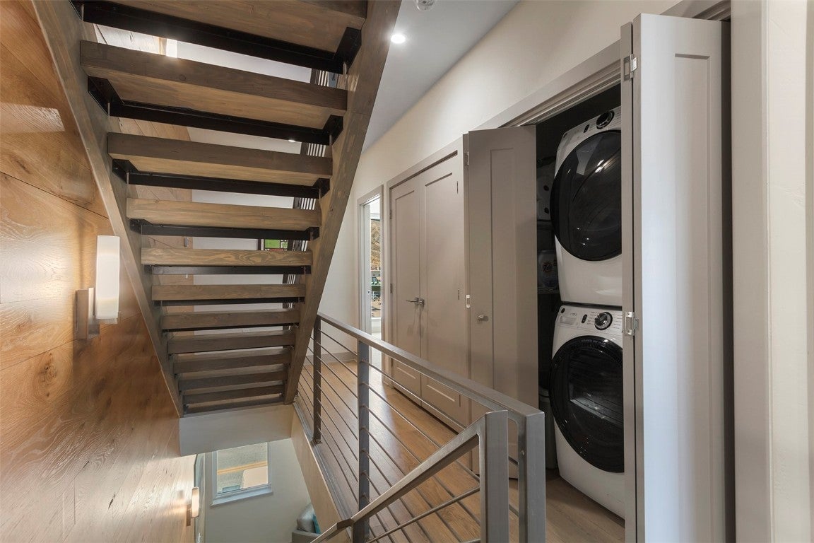 Silverthorne, Colorado, 80498, United States, 3 Bedrooms Bedrooms, ,4 BathroomsBathrooms,Residential,Active,1920266