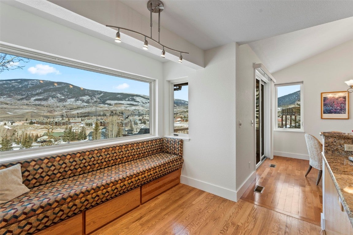 Dillon, Colorado, 80435, United States, 4 Bedrooms Bedrooms, ,4 BathroomsBathrooms,Residential,Active,2007282