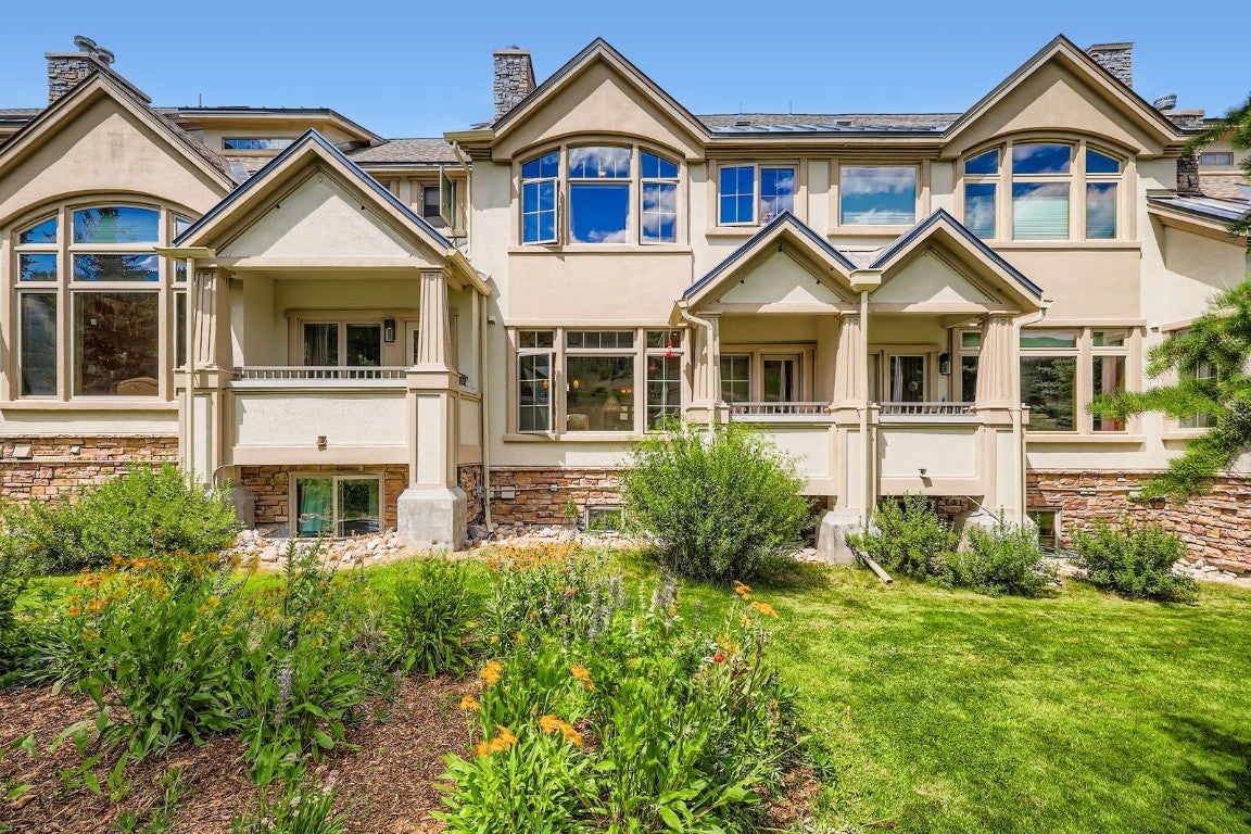 Copper Mountain, Colorado, 80443, United States, 3 Bedrooms Bedrooms, ,4 BathroomsBathrooms,Residential,Active,1912807