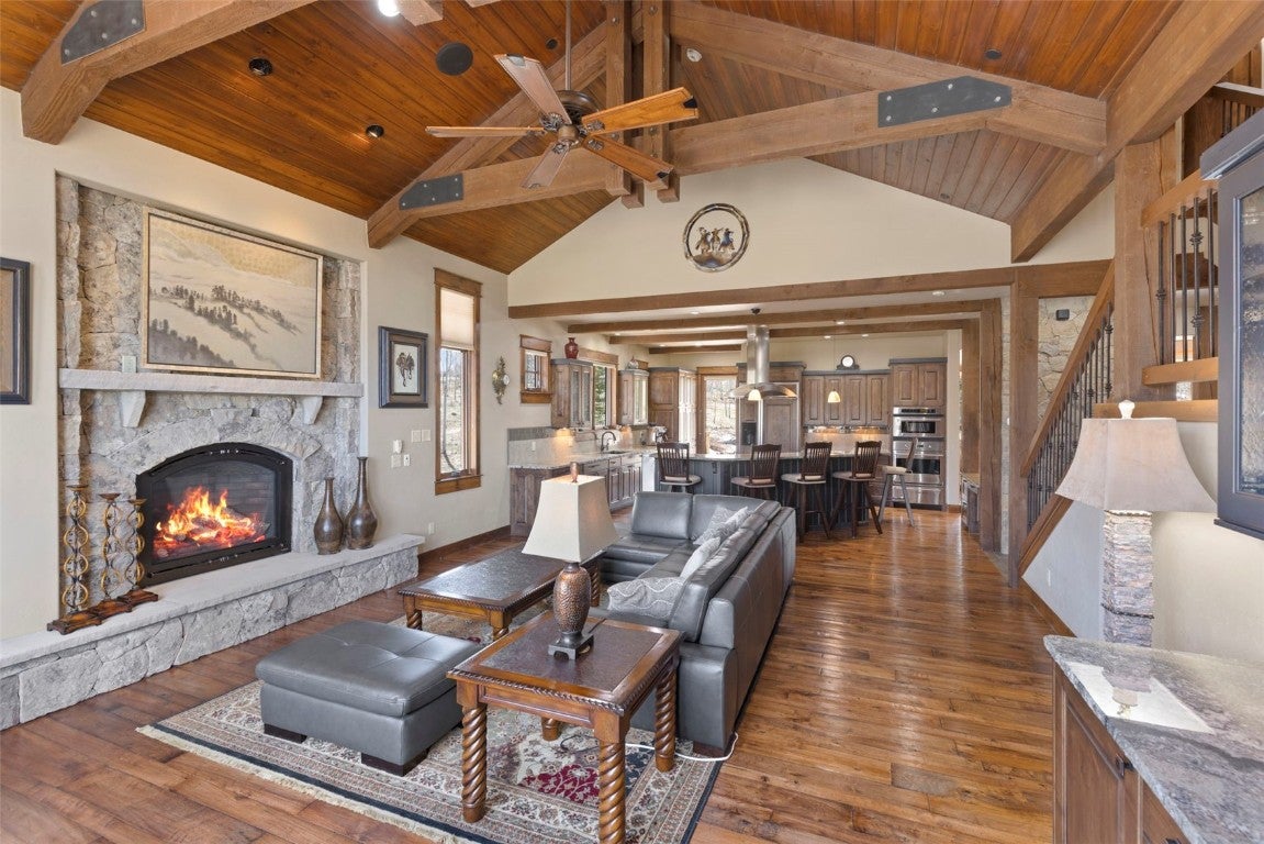 Silverthorne, Colorado, 80498, United States, 4 Bedrooms Bedrooms, ,4 BathroomsBathrooms,Residential,Active,1798243