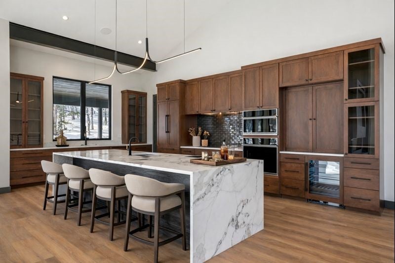 Silverthorne, Colorado, 80498, United States, 5 Bedrooms Bedrooms, ,6 BathroomsBathrooms,Residential,Active,2012660