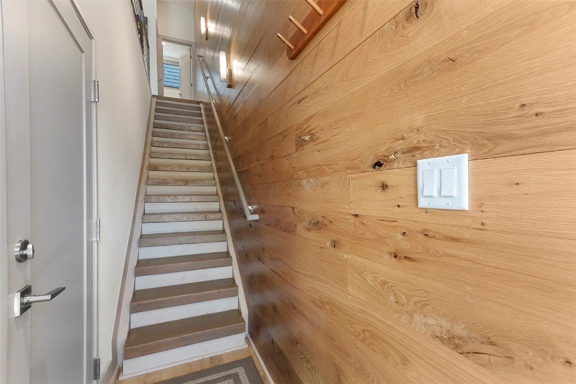 Silverthorne, Colorado, 80498, United States, 3 Bedrooms Bedrooms, ,4 BathroomsBathrooms,Residential,Active,1920266