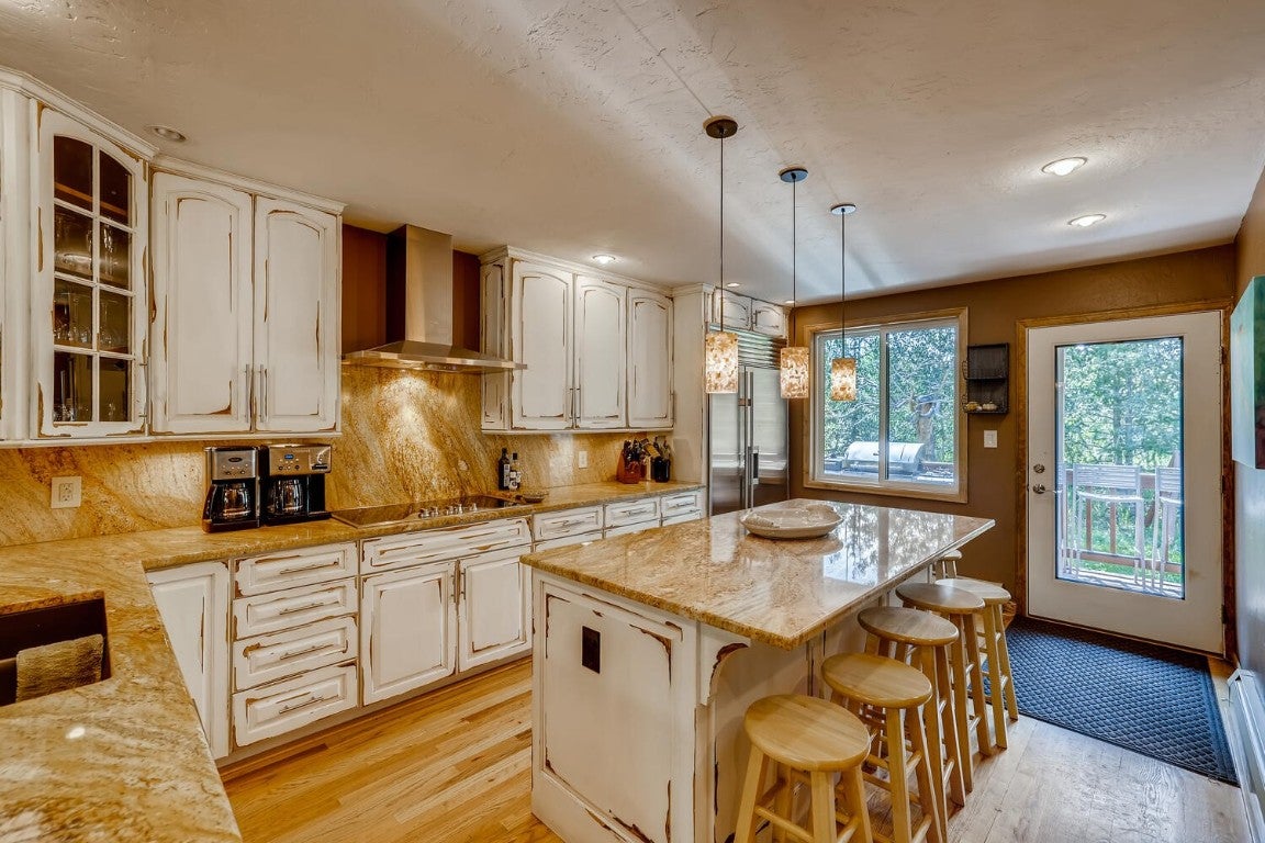 Frisco, Colorado, 80443, United States, 4 Bedrooms Bedrooms, ,6 BathroomsBathrooms,Residential,Active,2006819