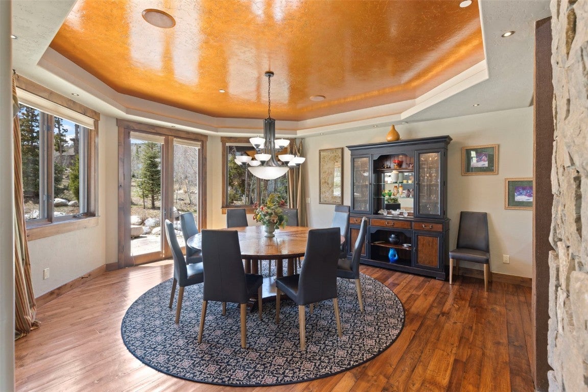 Silverthorne, Colorado, 80498, United States, 4 Bedrooms Bedrooms, ,4 BathroomsBathrooms,Residential,Active,1798243