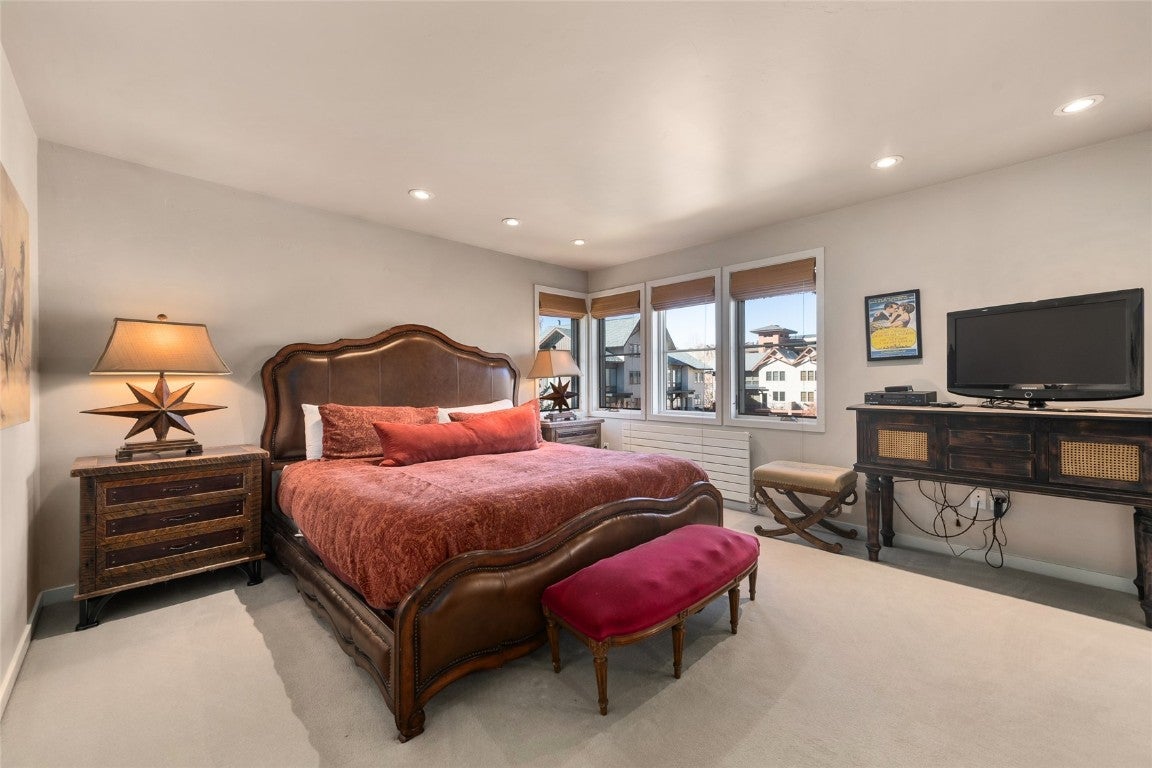 Steamboat Springs, Colorado, 80487, United States, 4 Bedrooms Bedrooms, ,4 BathroomsBathrooms,Residential,Active,1986903