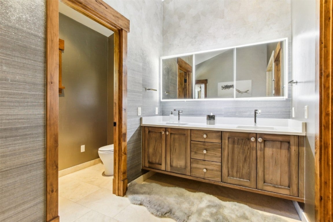 Breckenridge, Colorado, 80424, United States, ,5 BathroomsBathrooms,Residential,Active,1738241
