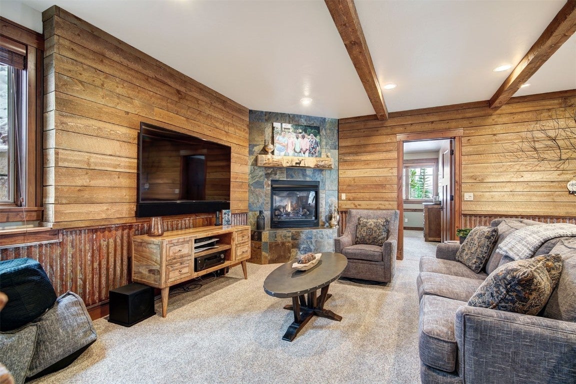 Breckenridge, Colorado, 80424, United States, 4 Bedrooms Bedrooms, ,5 BathroomsBathrooms,Residential,Active,2007239