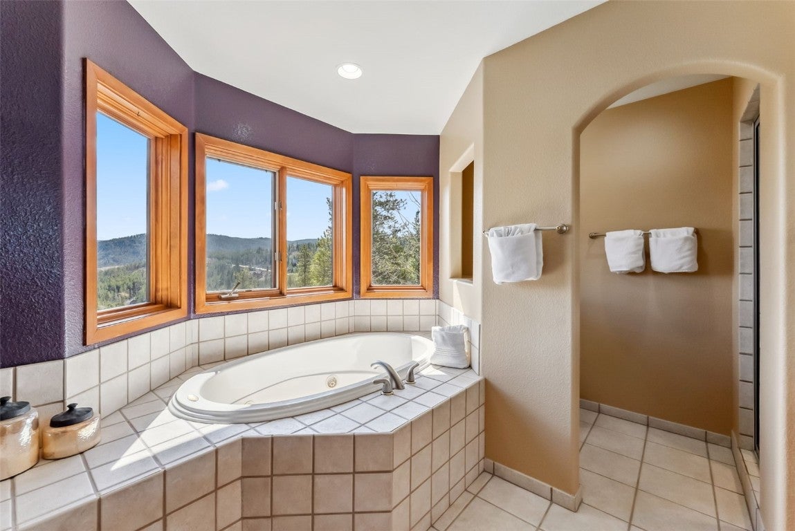 Breckenridge, Colorado, 80424, United States, 3 Bedrooms Bedrooms, ,4 BathroomsBathrooms,Residential,Active,1824027
