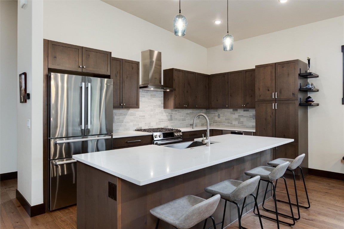 Silverthorne, Colorado, 80498, United States, 3 Bedrooms Bedrooms, ,3 BathroomsBathrooms,Residential,Active,1810374