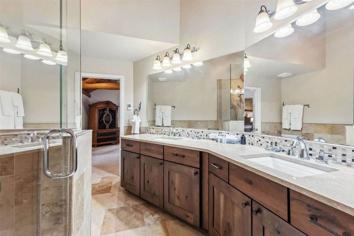 Blue River, Colorado, 80424, United States, ,4 BathroomsBathrooms,Residential,Active,1899910