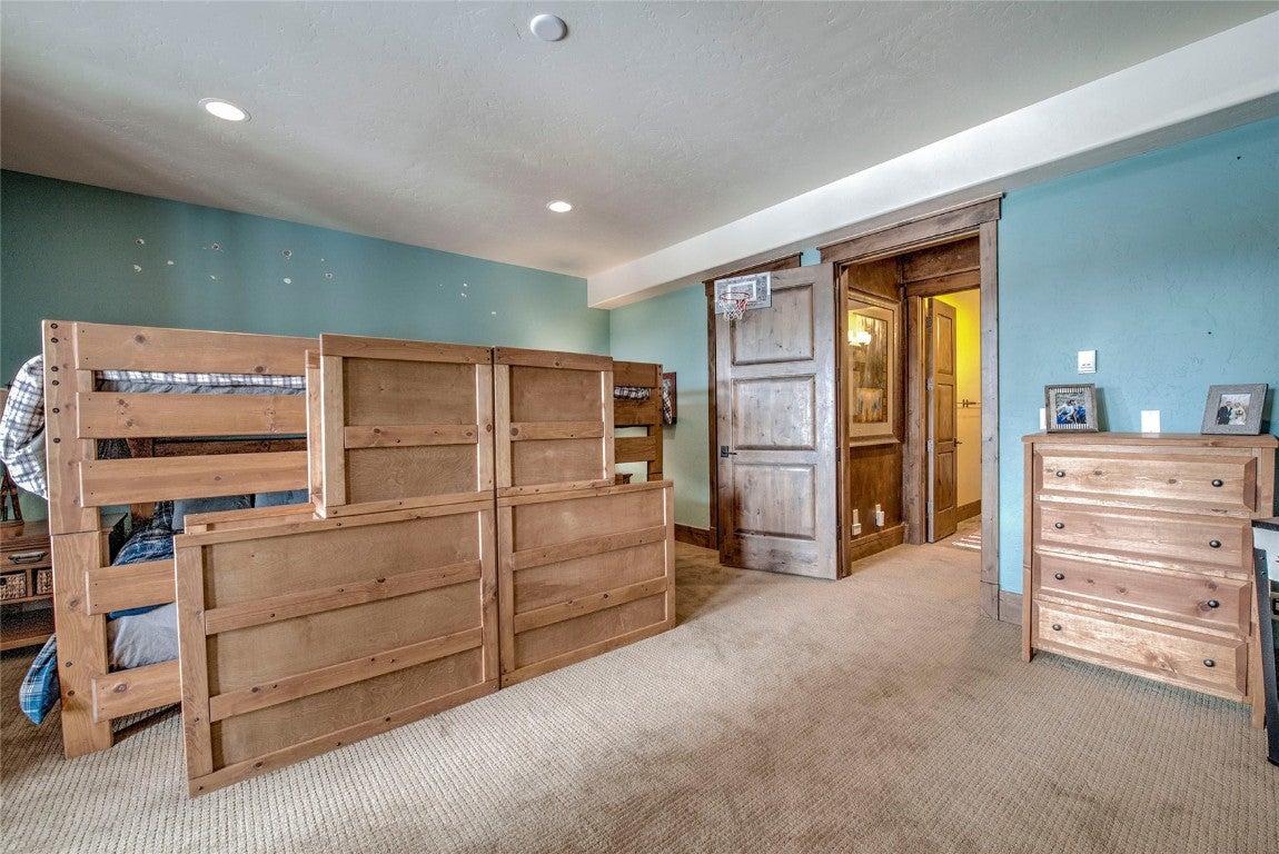 Breckenridge, Colorado, 80424, United States, 4 Bedrooms Bedrooms, ,5 BathroomsBathrooms,Residential,Active,1748737