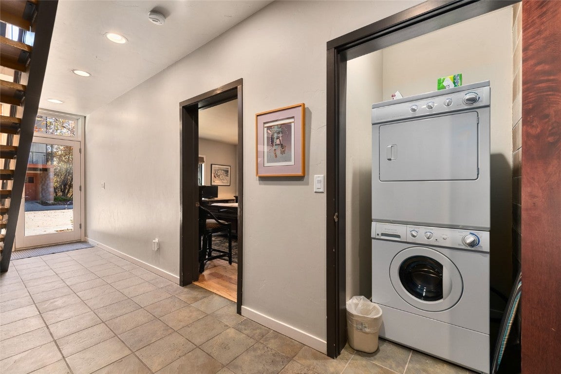 Steamboat Springs, Colorado, 80487, United States, 4 Bedrooms Bedrooms, ,4 BathroomsBathrooms,Residential,Active,1986903