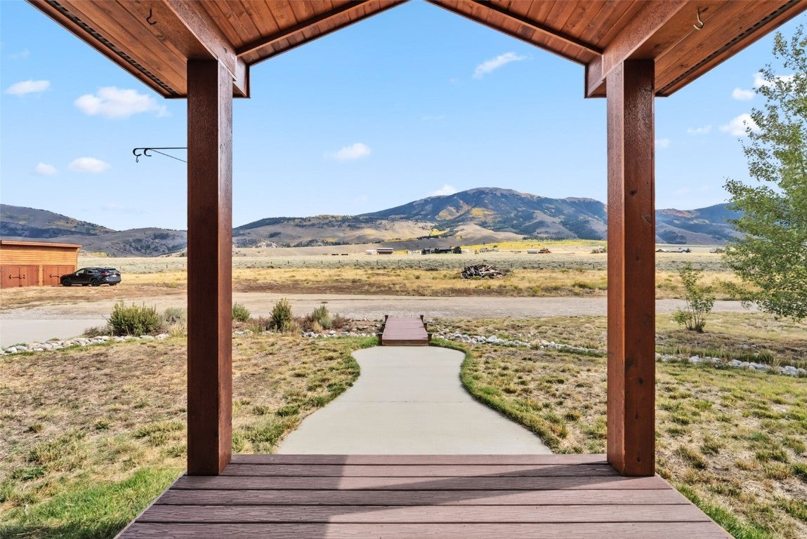 Silverthorne, Colorado, 80498, United States, 6 Bedrooms Bedrooms, ,4 BathroomsBathrooms,Residential,Active,1952508