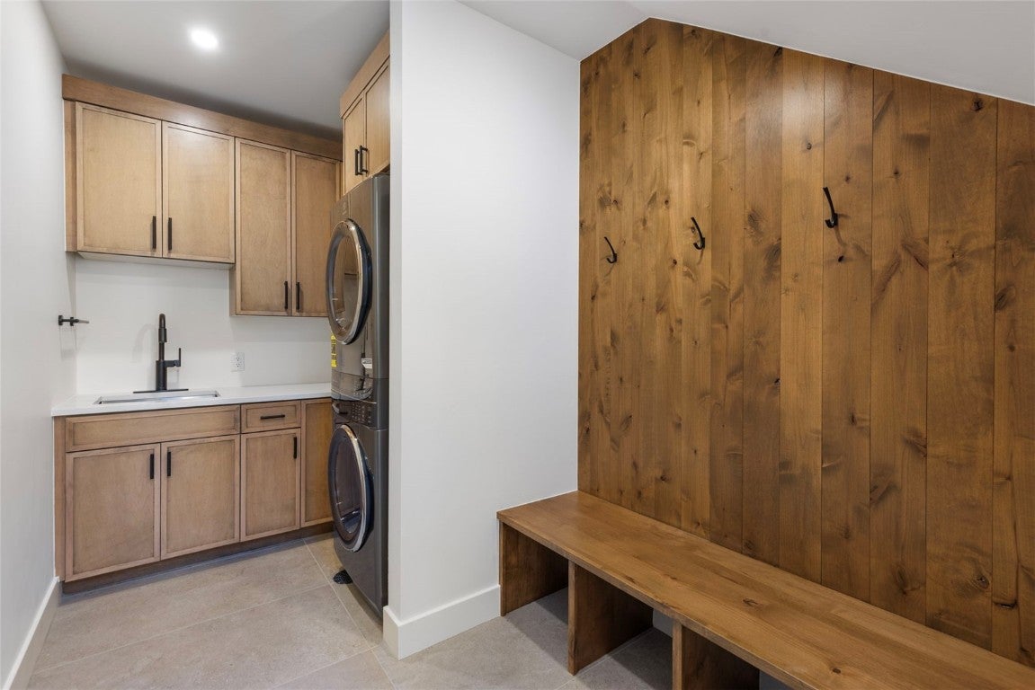 Frisco, Colorado, 80443, United States, 3 Bedrooms Bedrooms, ,4 BathroomsBathrooms,Residential,Active,2006995