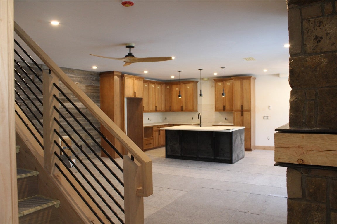 Frisco, Colorado, 80443, United States, 3 Bedrooms Bedrooms, ,4 BathroomsBathrooms,Residential,Active,2006911