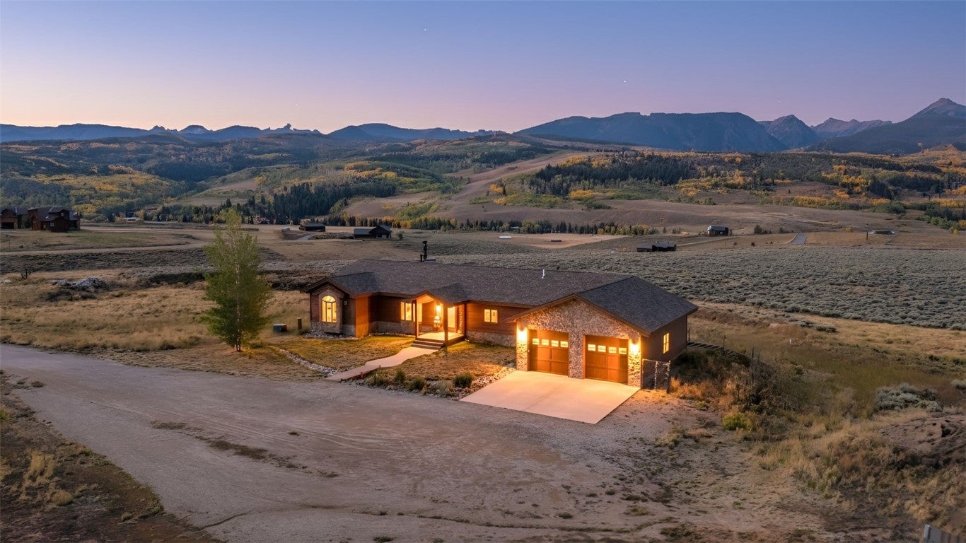 Silverthorne, Colorado, 80498, United States, 6 Bedrooms Bedrooms, ,4 BathroomsBathrooms,Residential,Active,1952508