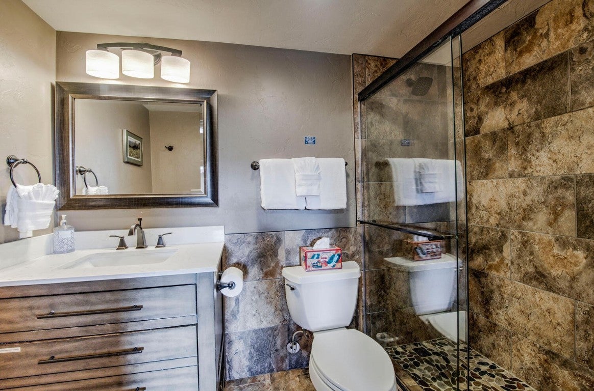 Breckenridge, Colorado, 80424, United States, 6 Bedrooms Bedrooms, ,6 BathroomsBathrooms,Residential,Active,1825078