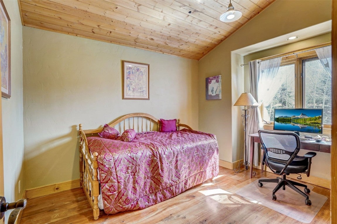 Dillon, Colorado, 80435, United States, 6 Bedrooms Bedrooms, ,6 BathroomsBathrooms,Residential,Active,2007105