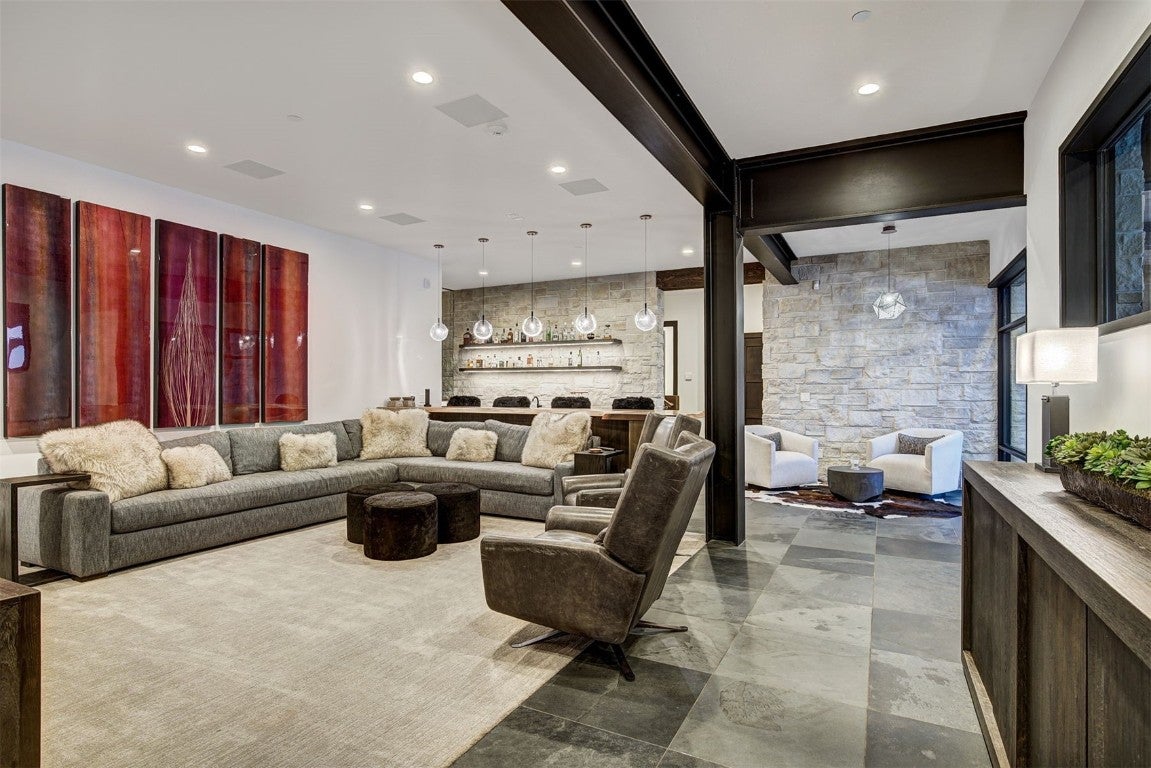 Silverthorne, Colorado, 80498, United States, ,7 BathroomsBathrooms,Residential,Active,1756445