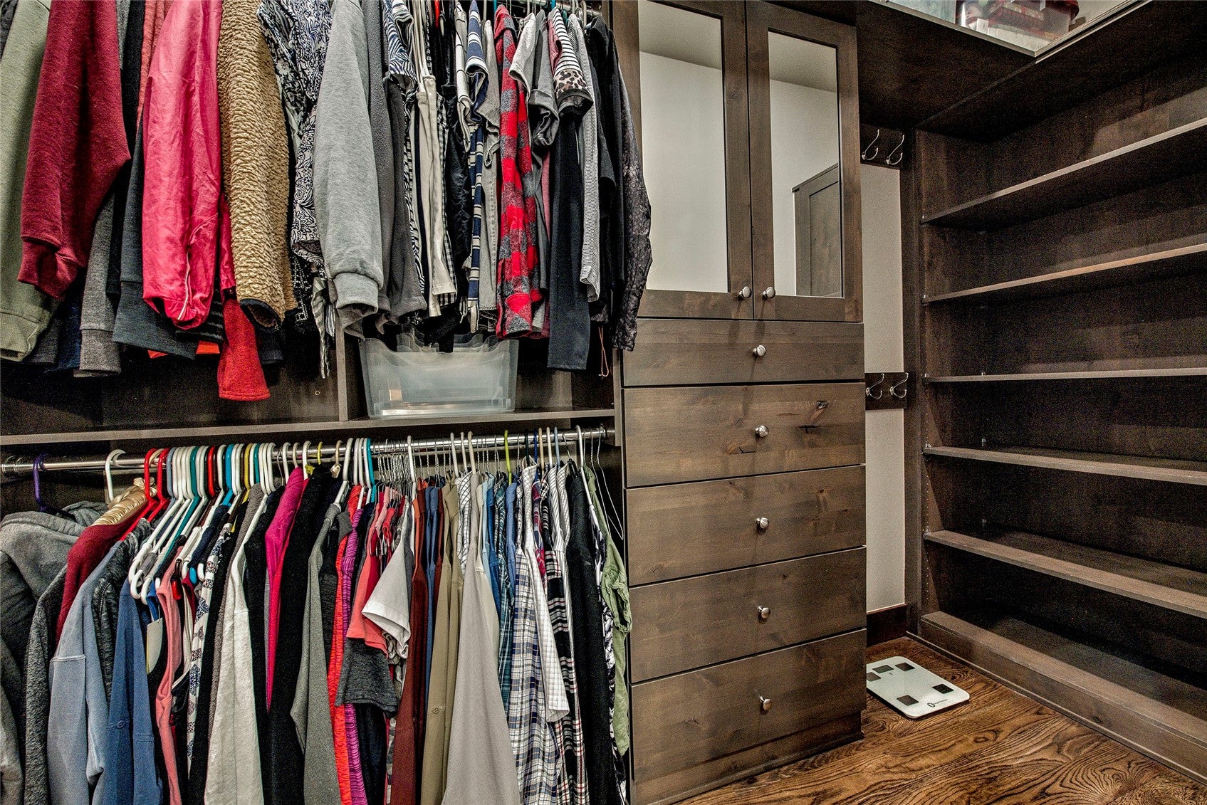 Silverthorne, Colorado, 80498, United States, 4 Bedrooms Bedrooms, ,3 BathroomsBathrooms,Residential,Active,2013164