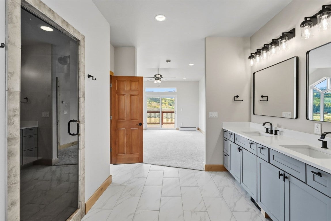 Silverthorne, Colorado, 80498, United States, 6 Bedrooms Bedrooms, ,4 BathroomsBathrooms,Residential,Active,1952508