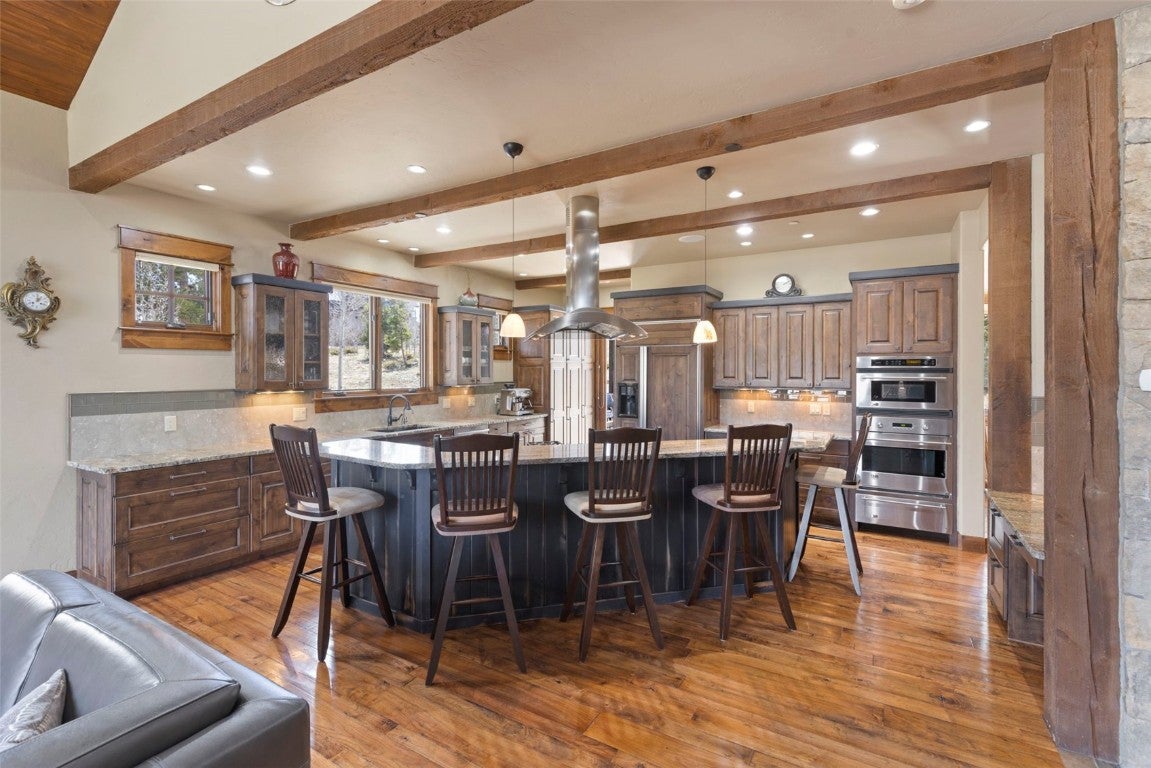 Silverthorne, Colorado, 80498, United States, 4 Bedrooms Bedrooms, ,4 BathroomsBathrooms,Residential,Active,1798243