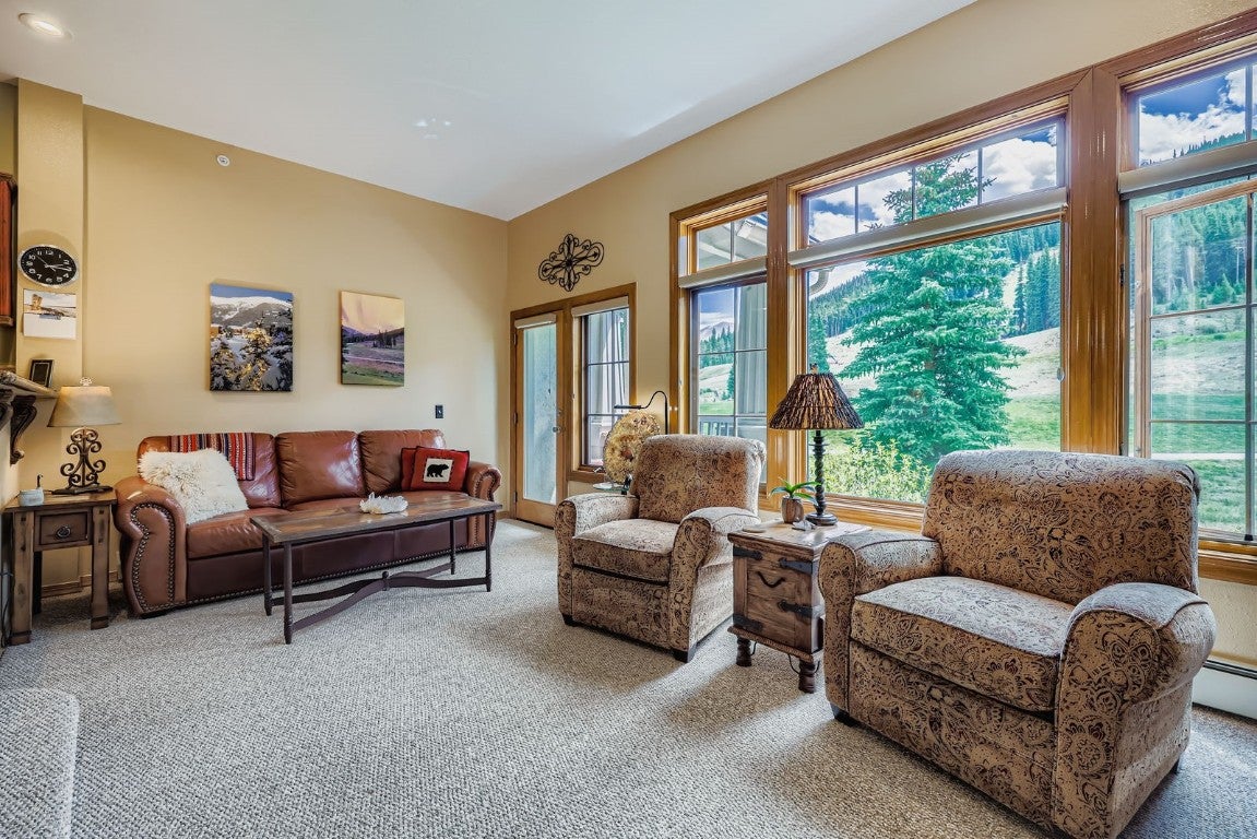 Copper Mountain, Colorado, 80443, United States, 3 Bedrooms Bedrooms, ,4 BathroomsBathrooms,Residential,Active,1912807