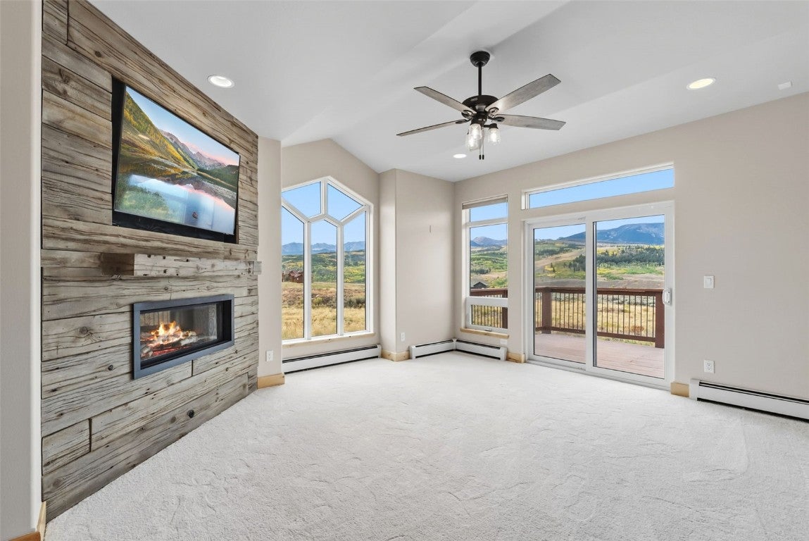 Silverthorne, Colorado, 80498, United States, 6 Bedrooms Bedrooms, ,4 BathroomsBathrooms,Residential,Active,1952508