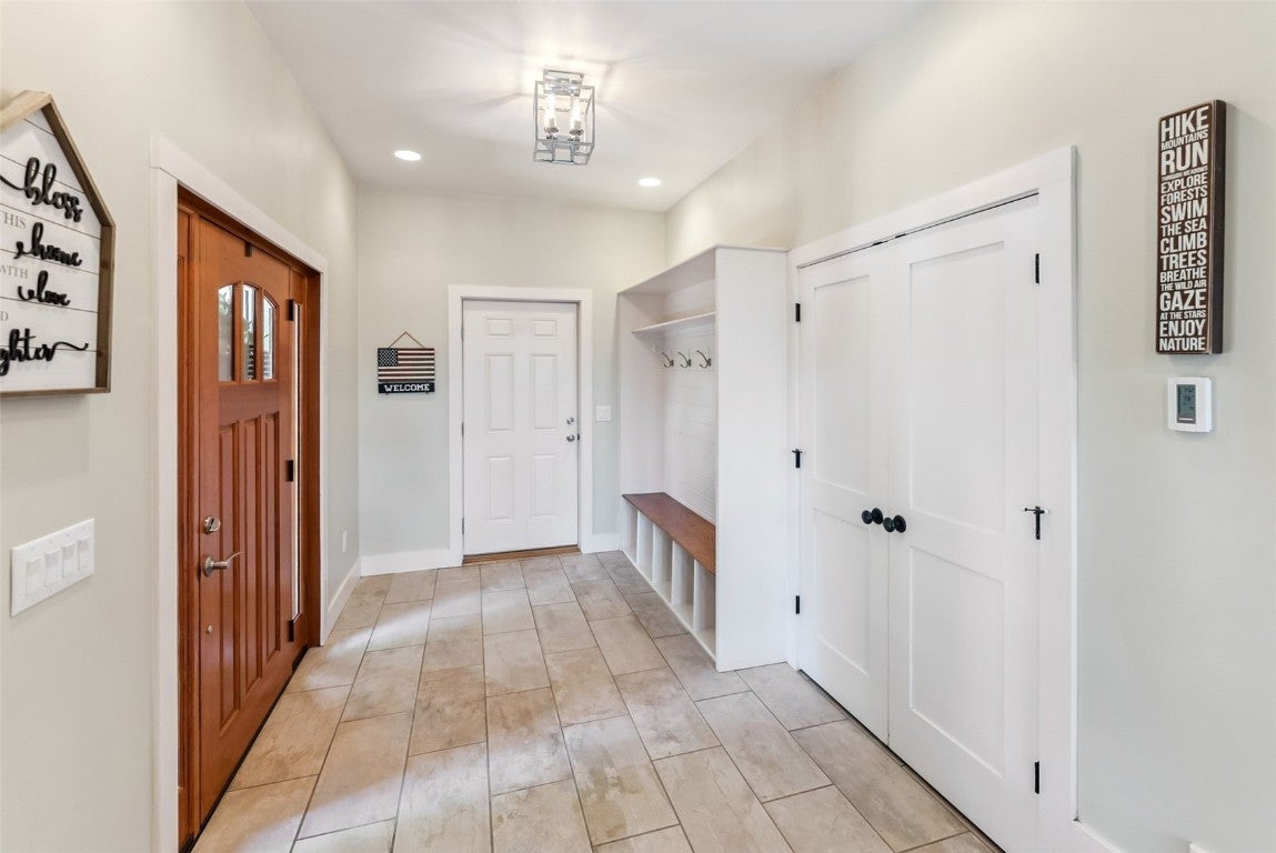 Dillon, Colorado, 80435, United States, 4 Bedrooms Bedrooms, ,3 BathroomsBathrooms,Residential,Active,1886797