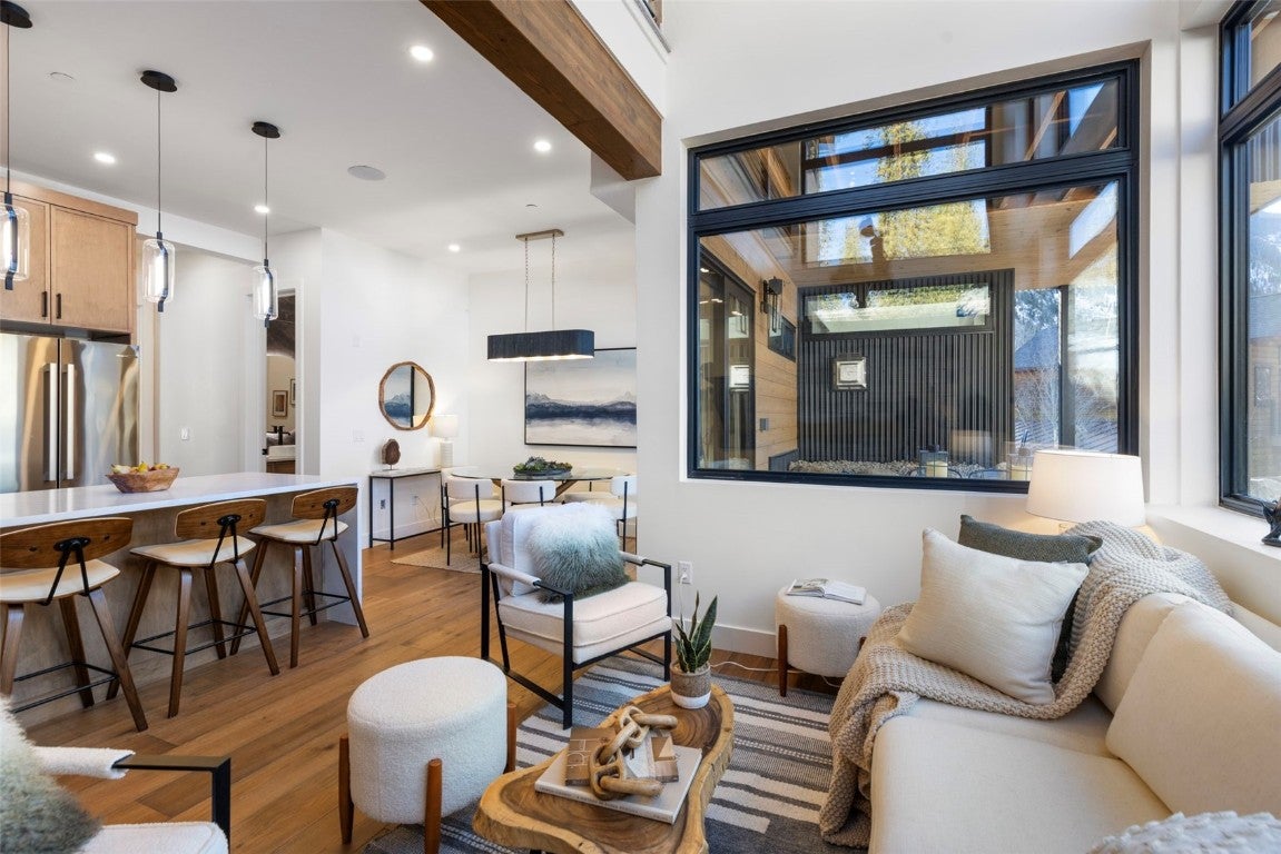 Frisco, Colorado, 80443, United States, 3 Bedrooms Bedrooms, ,4 BathroomsBathrooms,Residential,Active,2006995